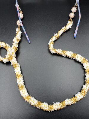 WhatsApp Image 2025-08-14 at 11.44.48 PM (1) سلسلة نظارات معدن وقطن بفصوص لامعة – فخامة وأناقة في إكسسوار واحد