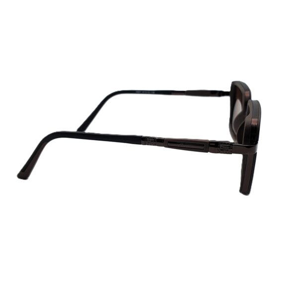 WhatsApp Image 2025-09-02 at 3.54.38 AM (1) نظارة شمسية بوليفار / كارتييه موديل 4987 – تصميم مربع بني كلاسيكي مع عدسات Polarized UV400