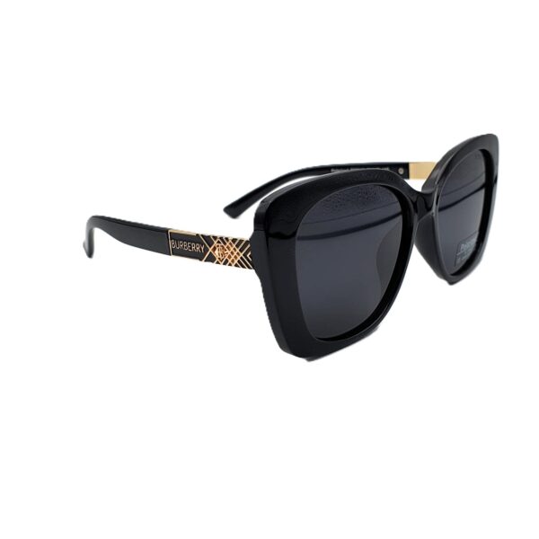 WhatsApp Image 2025-09-02 at 3.57.56 AM (2) نظارة شمسية نسائية فخمة بوليفار × بربري | حماية UV400 مستقطبة