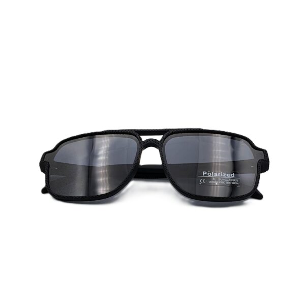 WhatsApp Image 2025-09-02 at 5.27.56 AM نظارة شمسية بوليفار × موريل | مستطيل أسود خفيف – حماية UV400 مستقطبة